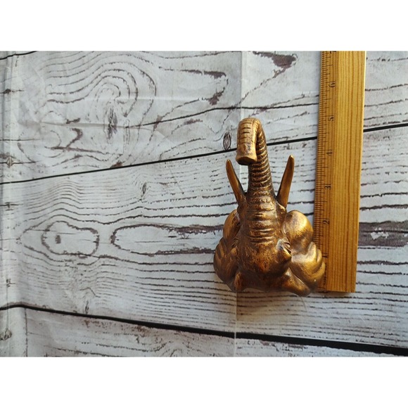 Wall-mounted Hook Elephant Head Design Hanging Hook Coat Storage Hook - Picture 7 of 7